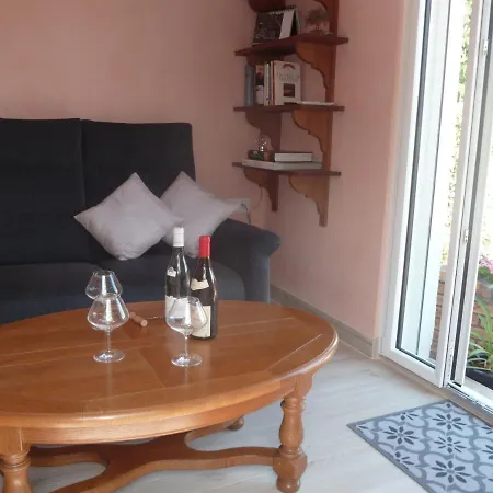 L'escale Dijonnaise * דיז'ון